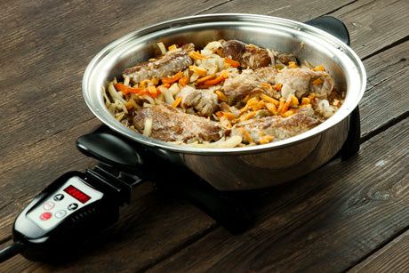 12 in. (30.5cm) Stainless Steel Electric Oil Core Skillet with Cover