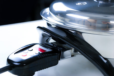 12 in. (30.5cm) Stainless Steel Electric Oil Core Skillet with Cover